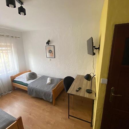 Zajazd Biesiada Tomaszow Lubelski Bagian luar foto